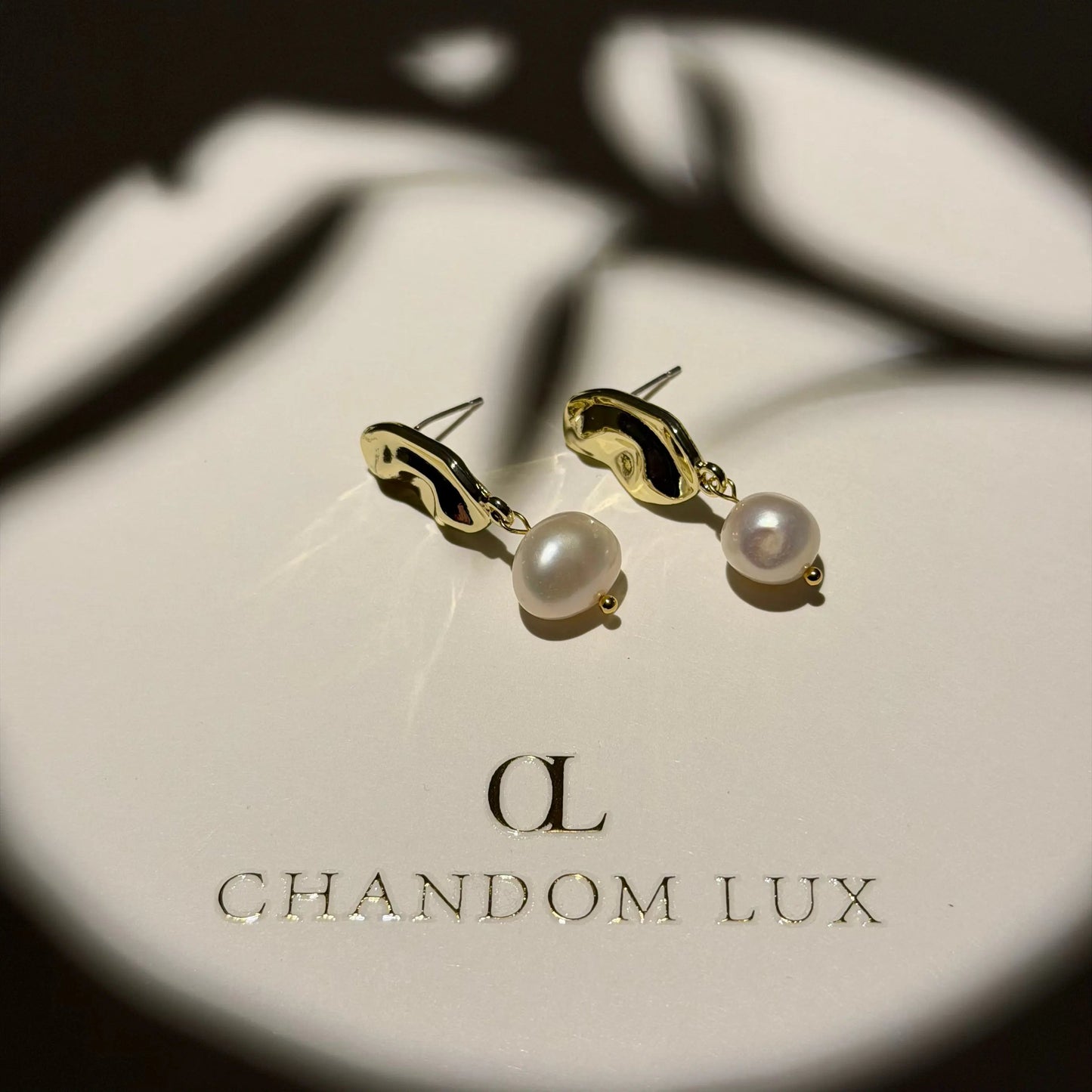 Freshwater Pearl Floral Stud Earrings S925 Gold — close-up of pearl and post detail