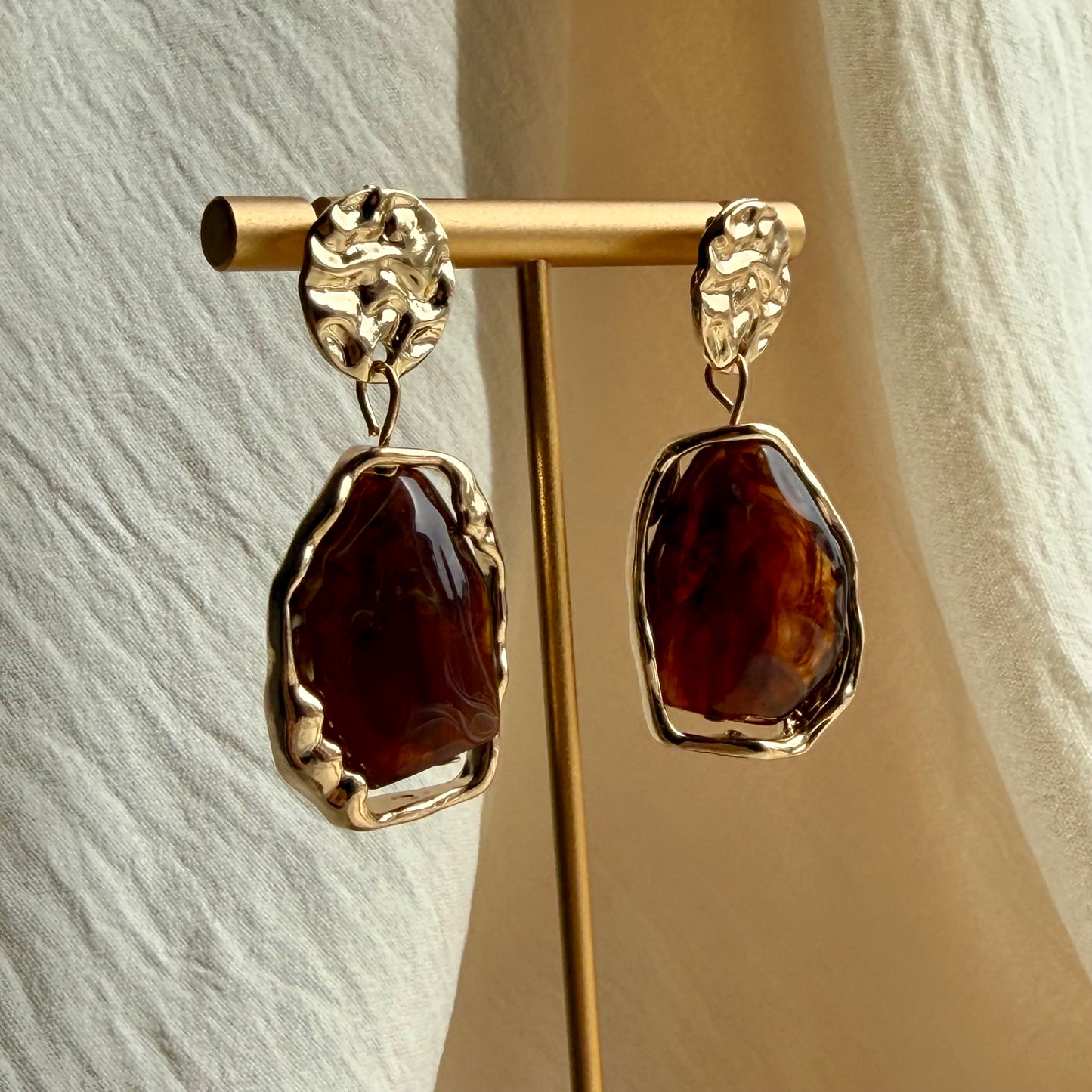 Amber Tortoiseshell Resin Drop Earrings S925 Gold