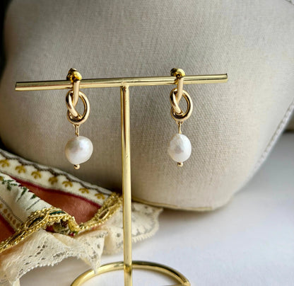 Freshwater Pearl Ivy Vine Drop Earrings Gold Tone — close-up of pearl and post detail
