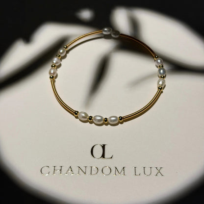 Freshwater Pearl Chain Bracelet 18K Gold Plated UK — worn on wrist