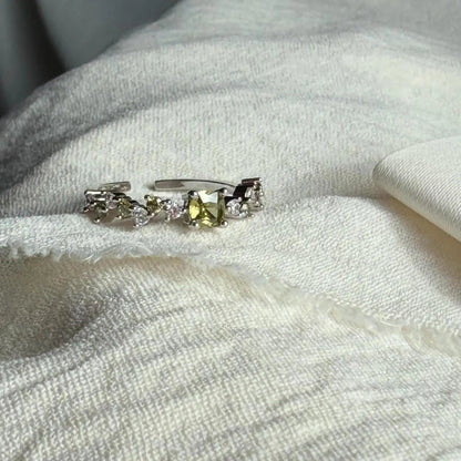 Olive Green Stone Crystal Cluster Ring Silver Open — open-back adjustable detail